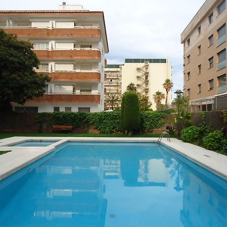 Apartamentos Antillas Fenals โยเรตเดมาร์ ภายนอก รูปภาพ